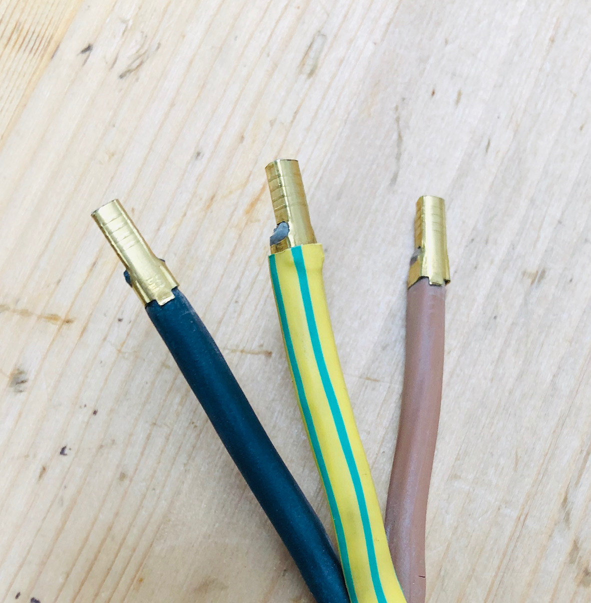 CABLE36145